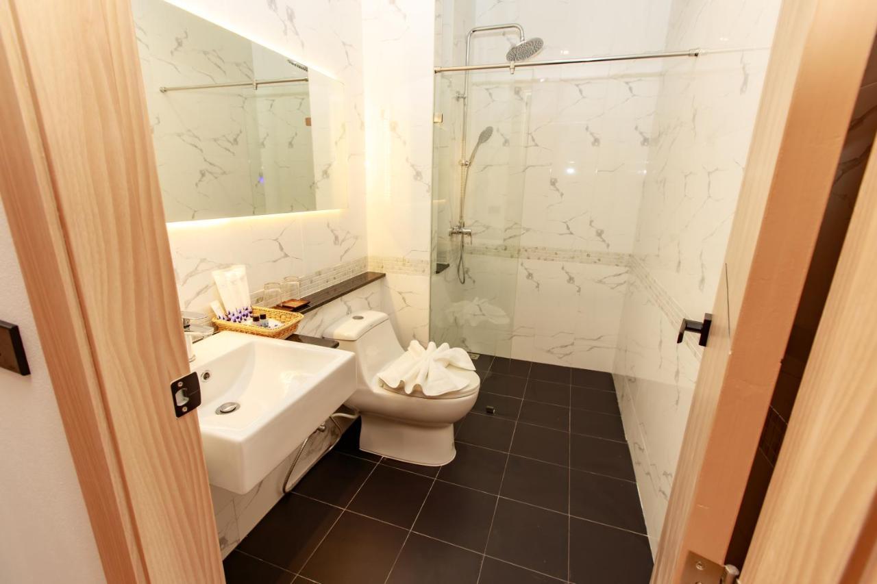 Siri Hotel Lumphun Ban Pa Daet Exterior foto